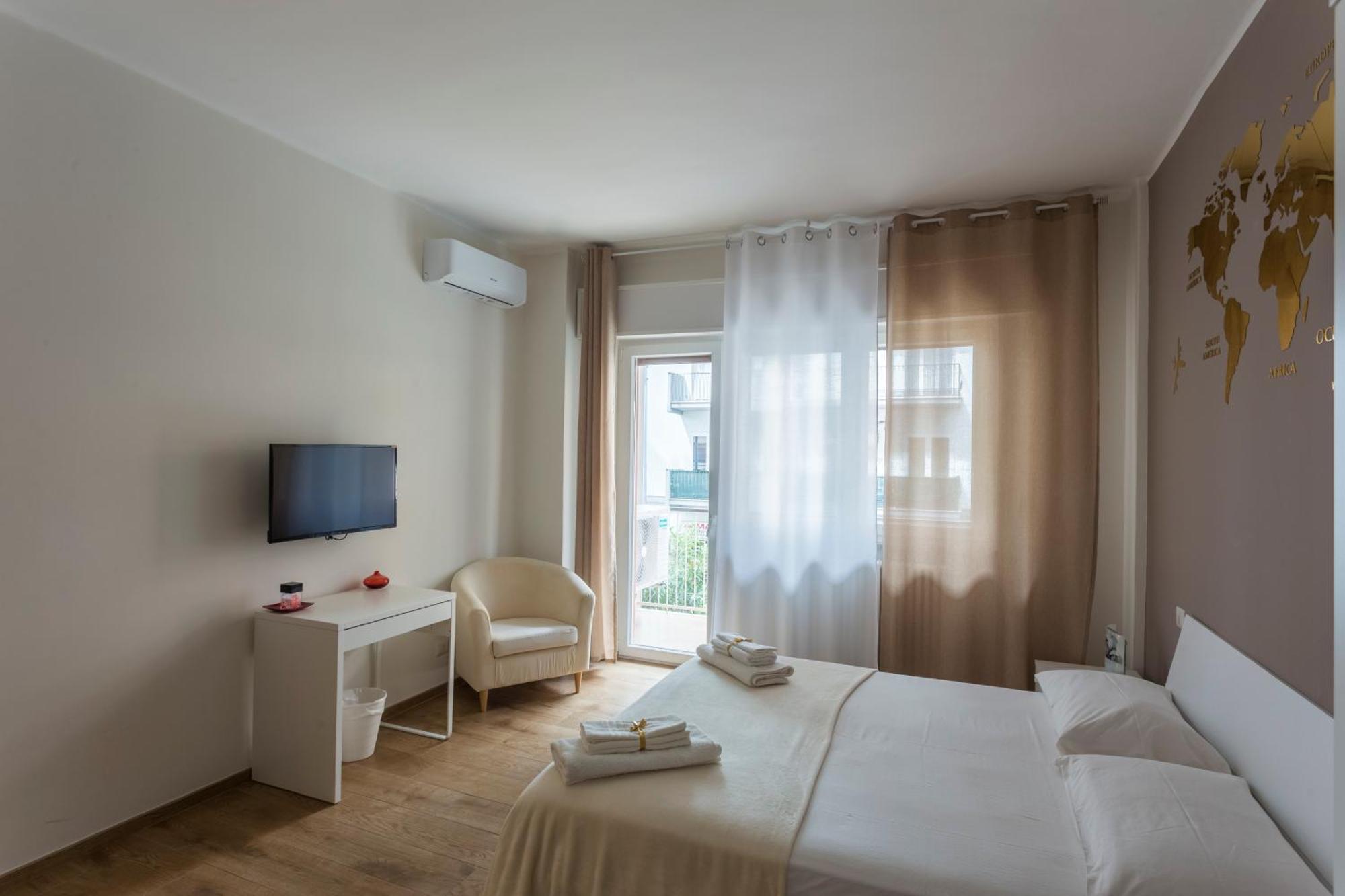 Ferienwohnung H49 Bari Exterior foto